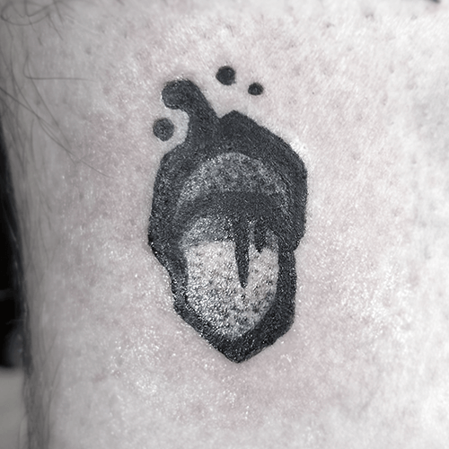 Acorn - Outlined and stipple shaded acorn.